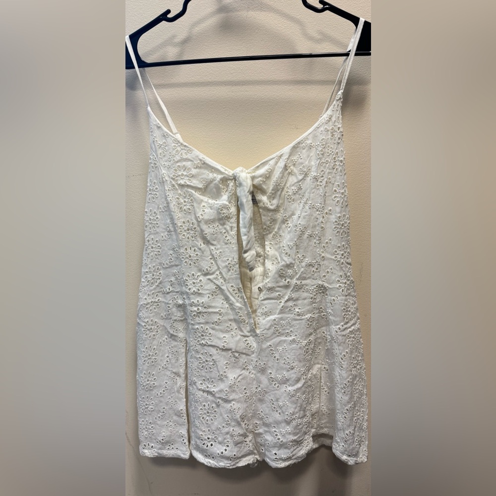 Urban Outfitters White Romper Medium
